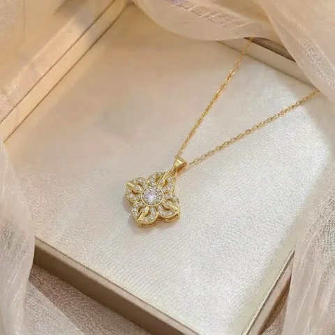 Collar de Pendiente de Acero de Titanio para Mujer Moda Lujo Diamante de Imitación Corazón Floral Trébol Pendiente Oro Plata Joyería