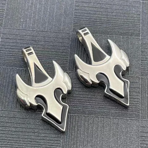Punk Gothic Wolf Tooth Warrior Pendant Necklace Alloy Silver And Black Enamel Men Women Fashion Jewelry Gift