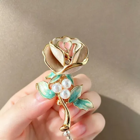 Vintage Rose Brooch For Women Elegant Enamel Flower Lapel Pin Artificial Pearl Clothing Accessories Jewelry