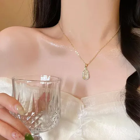 Retro Chinesische Flaschenkürbis Halskette Chalcedon Anhänger Titanstahl Vergoldet Strass Künstliche Perle Schlüsselbeinkette Schmuck Damen