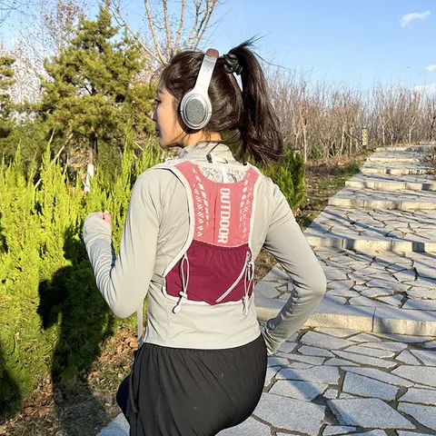 Outdoor Sports Backpack Lightweight Breathable Running Hydration Vest Nylon Cycling Daypack For Men Women