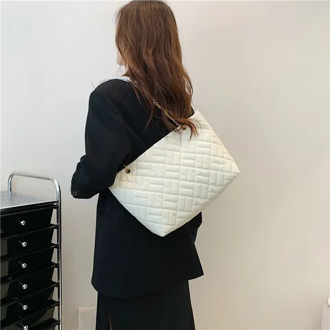 Damen Retro Gesteppte Tragetasche Große Kapazität PU Leder Umhängetasche Luxus Kette Handtasche