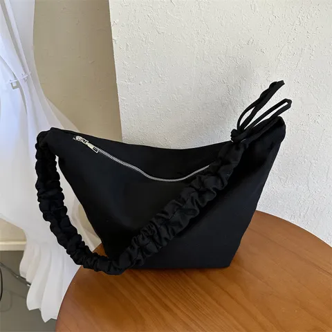 Große Kapazität Lässige Nylon Umhängetasche Damen Mode Plissierte Dumpling Tote Bag Einfache Weiche Umhängetasche Hobo Bag