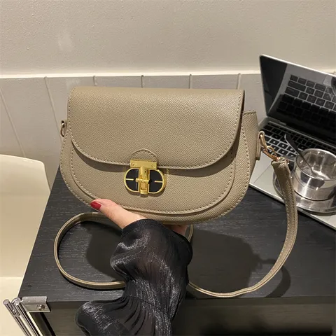 Damen Mode PU Leder Satteltasche Retro Chic Umhängetasche Schultertasche Mit Metallaschloss Elegante Lässige Achseltasche