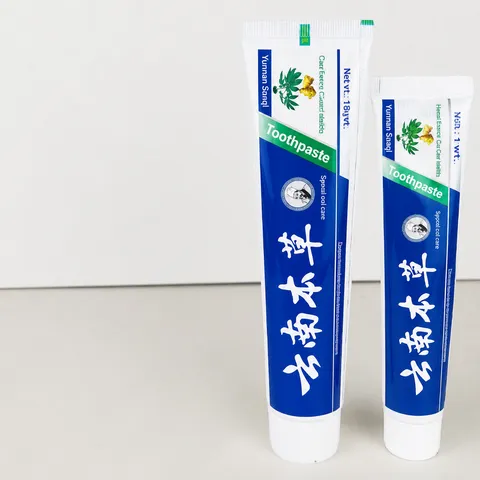 Natural Herbal Toothpaste Mint Flavor Fresh Breath Teeth Whitening Oral Care Daily Cleaning Herbal Extract Tooth Paste