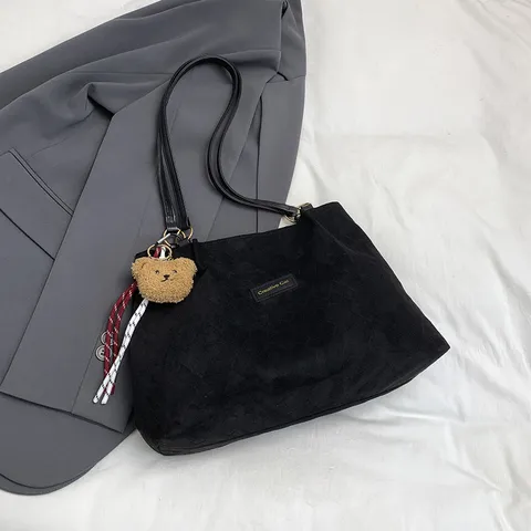Bolso Tote Vintage de Gran Capacidad Para Mujer Casual Commuting Bolso de Hombro Acolchado Con Colgante