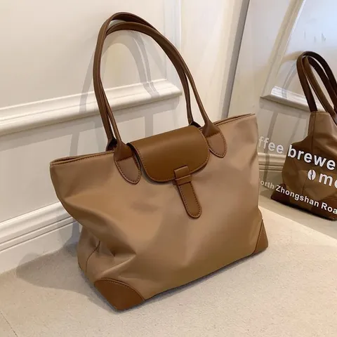 Grande Capacité Femmes Tote Bag Tissu Oxford Décontracté Sac Bandoulière Commuter Haut de Gamme Polyvalent Étudiant Sac à Main