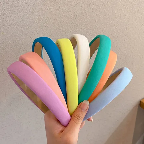 Minimalista Ancha Diadema de Tela Esponja Color Sólido Color Caramelo Aro de Pelo Accesorios de Cabello Diarios Para Mujeres