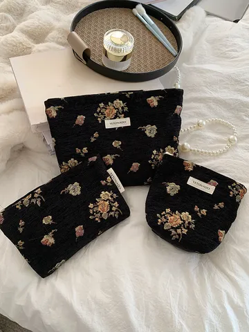 Vintage Brocade Cosmetic Bag Large Capacity Floral Zipper Makeup Pouch Travel Toiletry Organizer Bag For Women