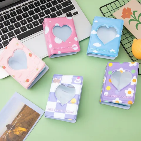 Mini Portátil 3 Pulgadas PVC Álbum de Fotos Corazón Mariposa Lindo Tarjetero Llavero Libro de Fotos