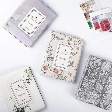 Mini Álbum de Fotos con Cubierta de PVC Portatarjetas Portátil Lindo Diseño Floral de Dibujos Animados Libro de Almacenamiento para Tarjetas