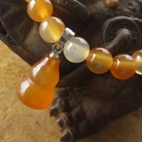 Natürliches Brasilianisches Roter Achat Perlenarmband Für Damen Bonbonfarbe Translucent Stein Flaschenkürbis Anhänger Schmuck