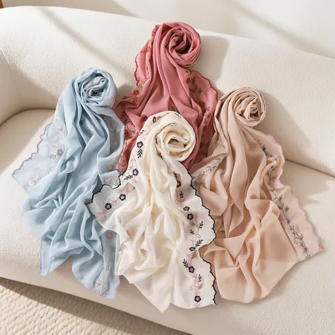Bufanda de Chifón Vintage Francesa para Mujer Bordado Floral Borde Ondulado Chal Largo Ligero Elegante Bufanda de Protección Solar