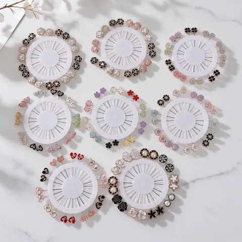 Tray Packed Flower Brooch Pin Pearl Rhinestone Alloy Anti Glare Clothing Positioning Pins Scarf Collar Fixed Long Pins Jewelry