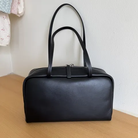 Minimalist Genuine Leather Bowling Bag For Women Large Capacity Solid Color Boston Bag Stylish Shoulder Underarm Bag Commuter Handbag