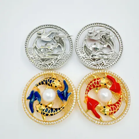 Niche-ontwerp Dubbele Karper Koi Vis Brosche Koper Emaille Kunstparel Strass Speld Voor Dames Bruiloft Feest Kledingaccessoire