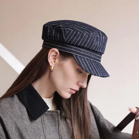 French Retro Striped Flat Cap Men Women Large Head Circumference Ivy Hat Curved Brim Casual Visor Hat Fashion Cap
