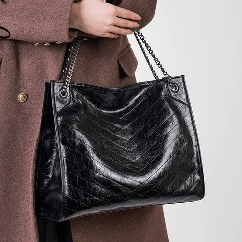 Genuine Leather Tote Bag Large Capacity Women Vintage Commuter Shoulder Bag Chain Quilted Underarm Bag