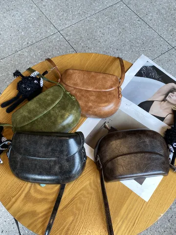 Vintage PU Leather Saddle Bag For Women Retro Solid Color Crossbody Bag Small Shoulder Bag With Pendant Fashion Handbag