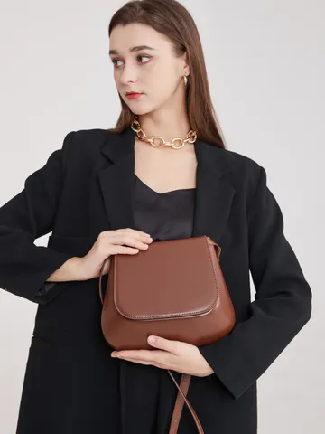 Women Vintage PU Leather Saddle Bag Retro Casual Crossbody Shoulder Bag Small Square Flap Handbag Purse For Daily Use