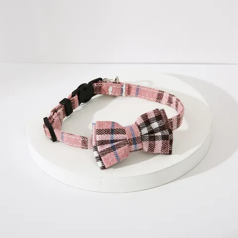 Britse Stijl Ruitjes Huisdier Halsband met Strik Bel Snelsluiting Kunststof Gesp Hond Kat Nek Band Huisdier Accessoires