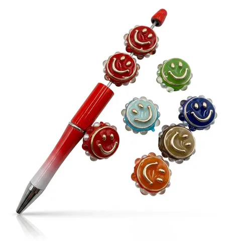 Elegante Smiley Harzperlen Mit Goldrelief Runde 3D Anhänger Für DIY Perlenstift Rucksack Anhänger Dekoration Schlüsselanhänger Schmuckherstellung Perlen Zubehör