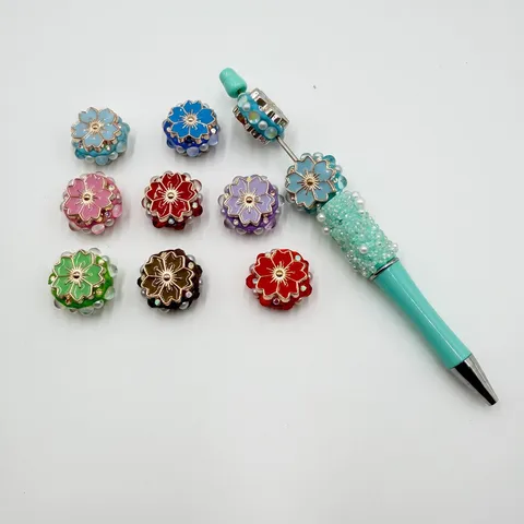 Fünfblättrige Blume Dekorationsperlen Harz Strass Künstliche Perlen Perlen Für DIY Perlenstift Rucksack Anhänger Schmuckzubehör