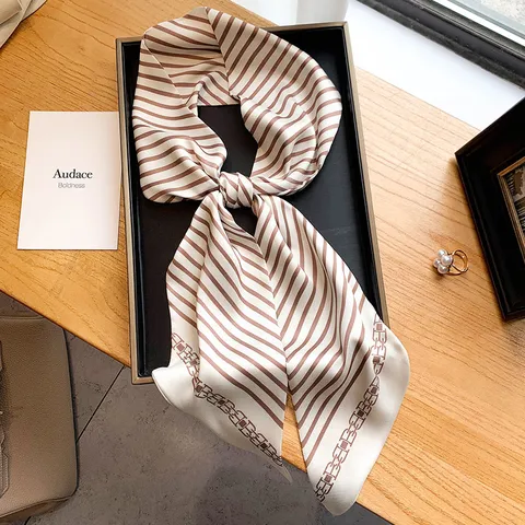 Sciarpa in Satino Moda Stampa a Righe Foulard Lungo Elegante Fascia per Capelli Nastro per Borsa per Donna Accessori Giornalieri