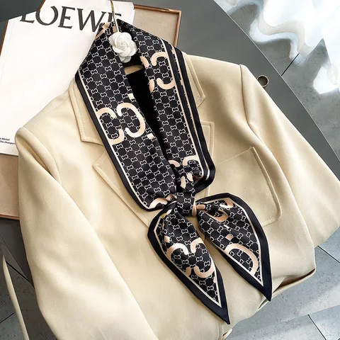Sciarpa in Raso alla Moda Donna Elegante Stampa Monogramma Geometrico Nastro Lungo Fascia per Capelli Foulard Multifunzionale