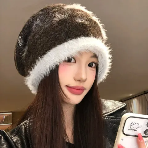 Vrouwen Winter Warm Gebreide Muts Hoed Contrast Kleur Ster Pluche Brede Rand Slouchy Skull Cap Mode Hoofddeksel