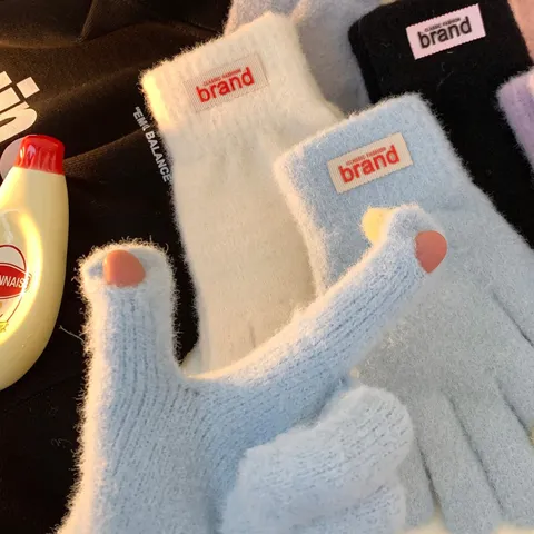 Mignons Gants en Maille Peluche Chauds d'Hiver Pour Femmes Gants à Écran Tactile Thermiques Épais Couleur Unie Motif de Cœur Pour Cyclisme en Plein Air Accessoires
