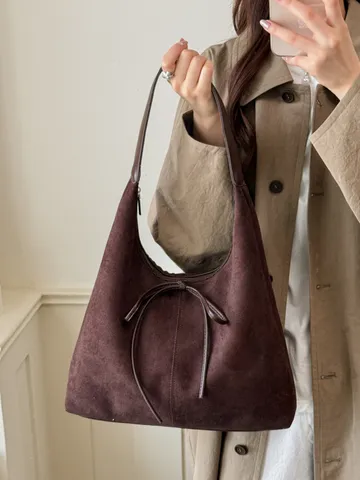 Dames Grote Capaciteit Schoudertas Suède Textuur Commuting Tote Tas Effen Kleur Strik Decoratie PU Leer Handtas