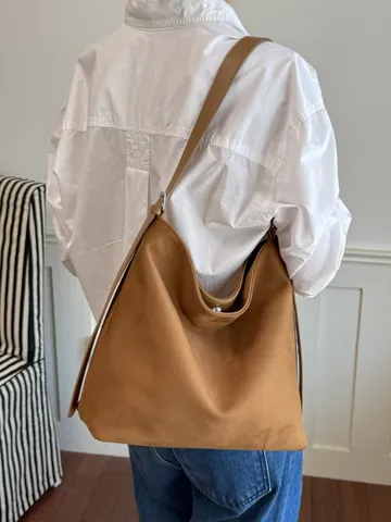 Dames Retro PU Suede Textuur Draagtas Grote Capaciteit Casual Schoudertas Koreaanse Stijl Forenzen Crossbodytas Minimalistische Effen Kleur Handtas