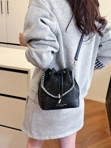 Vintage PU Leer Slangenpatroon Emmer Tas Met Koordsluiting Voor Vrouwen Retro Ketting Schouder Crossbody Tas Handtas