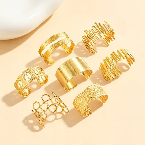 Bracciale Rigido in Acciaio Inossidabile Geometrico Irregolare Personalizzato Placcato Oro 18K Sottovuoto Bracciale Aperto Minimalista per Gioielli Donna