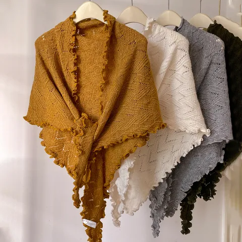 Women Soft Knit Scalloped Edge Triangle Shawl Scarf Wool Blend Solid Color Vintage Elegant Winter Warm Outerwear Shoulder Wrap