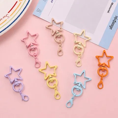Buntes Pentagramm Schlüsselanhänger Legierung Backfarbe DIY Schmuck Zubehör Süßer Stern Tasche Anhänger Hängende Schnalle Bastelbedarf