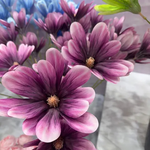 Ramo di Fiori Artificiali in Seta con 3 Teste Magnolia Ortensia Rosa per Decorazione Tavolo Matrimonio Casa Fiori Finti Sfumati Retro
