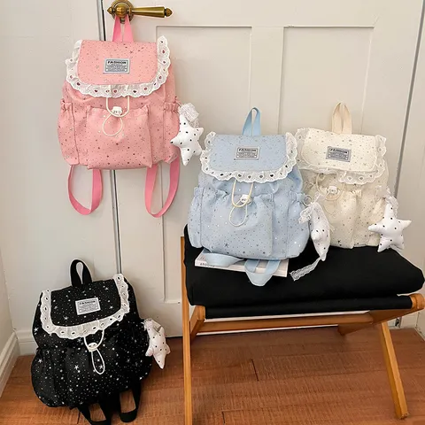 Sac à Dos de Style Japonais Imprimé Étoiles pour Filles Bordure en Dentelle Rabat à Cordon Sac d'École Doux Sac à Dos en Tissu Avec Pendentif Rose Bleu Noir Blanc