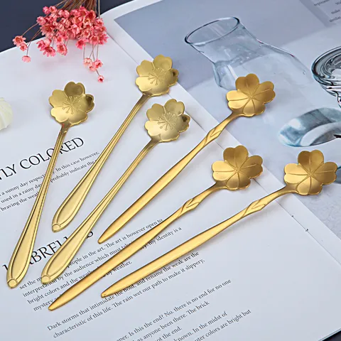 Stainless Steel Long Handle Coffee Spoon Cute Cherry Clover Rose Heart Dessert Stirring Spoon Gold Silver Tableware Gift