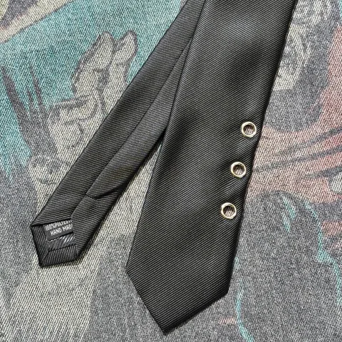 Dark Punk Style Black Tie With Metal Eyelets Polyester Zipper And Hand Tied Necktie For Men And Women