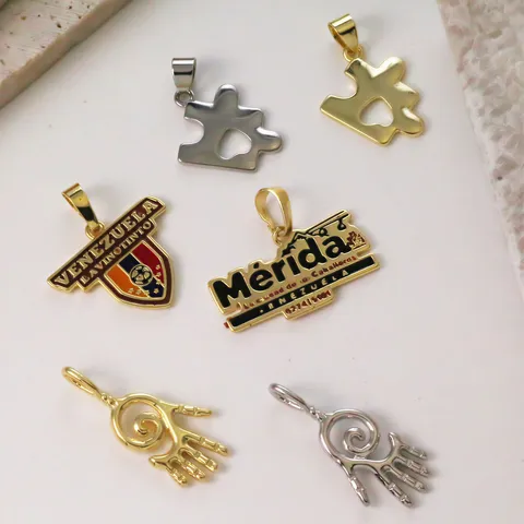 Copper Gold Plated Heart Puzzle Palm Pendant DIY Necklace Making Personalized Venezuela Merida Shield Charms Jewelry