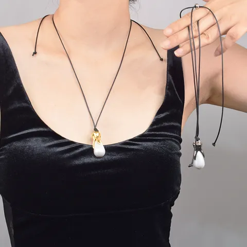 Original Design Baroque Artificial Pearl Necklace Women Metal Buckle Long Sweater Chain Choker Jewelry