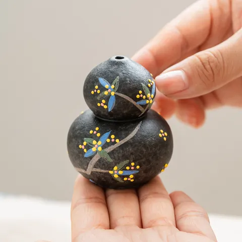Ceramic Gourd Incense Stick Holder Matte Black Hand-painted Floral Zen Incense Base Desktop Decoration Ornament With Gift Box