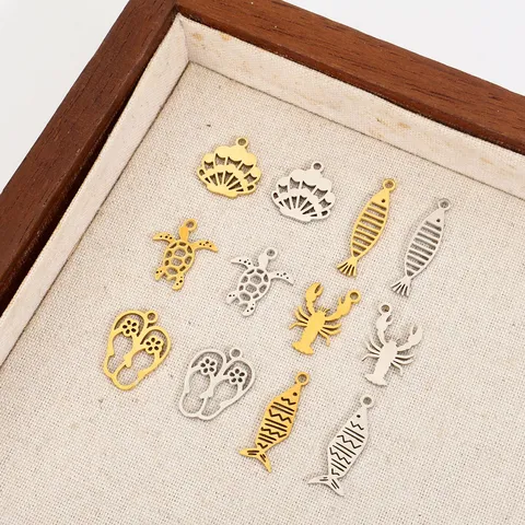 Colgantes Minimalistas de Acero Inoxidable Pulido Tema Océano Chapados en Oro 18K Concha Tortuga para Joyería DIY