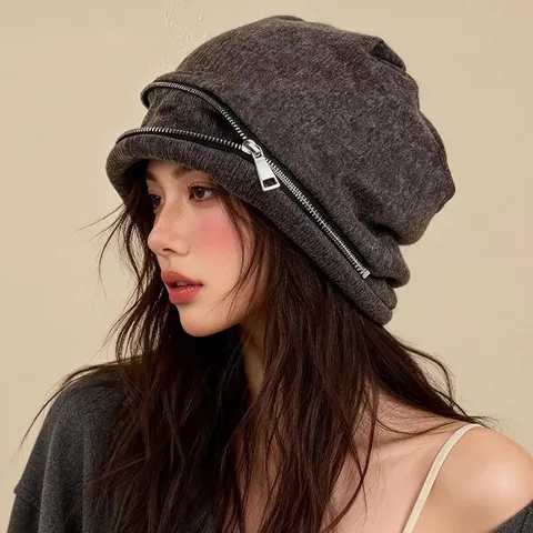 Damen Strick Slouchy Beanie Herbst Winter Personalisierte Reißverschluss Deko Warm Lässig Polyester Nische Trendige Strickmütze Für Outdoor Alltag
