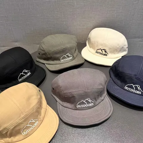 Herren Outdoor Kurze Krempe Baseball Cap Baumwollstoff Buchstabenstickerei 5-Panel Camp Cap Verstellbare Lässige Sonnenkappe