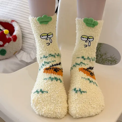 Damen Winter Warm Korallenfleece Crew Socken Süß Cartoon Graffiti Verdickt Schlafen Socken Heim Thermische Strümpfe