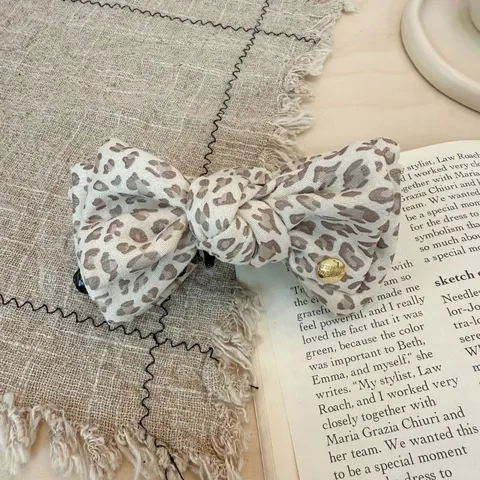 Barrette Banane Nœud Imprimé Léopard Vintage Maillard Élégante Pince à Cheveux en Tissu Style Coréen pour Femmes Accessoires de Coiffure
