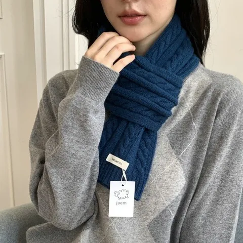 Winter Warm Polyester Scarf For Women Retro Twist Cable Knit Scarf Soft Thick Fashion Wrap Casual Neck Warmer Accessory